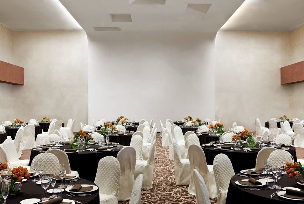 Sheraton Milan Malpensa Airport & Conference Centre Hotel 4*
