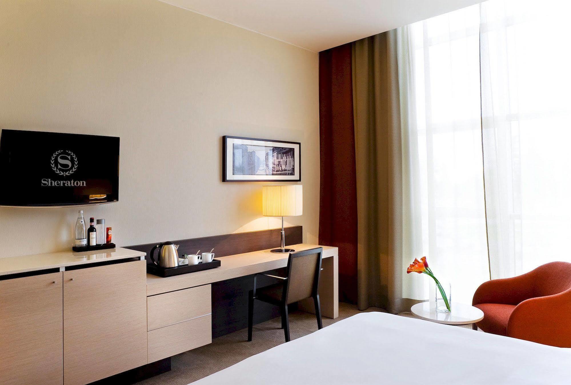Hotel Sheraton Milan Malpensa Airport & Conference Centre