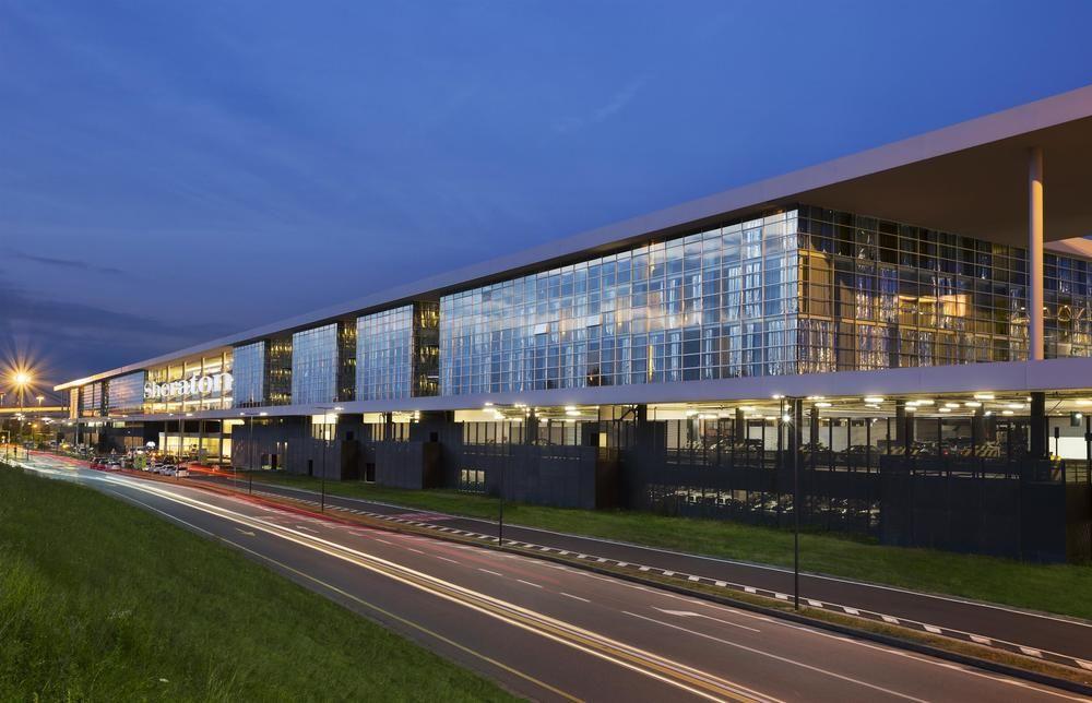 Hotel Sheraton Milan Malpensa Airport & Conference Centre Ferno